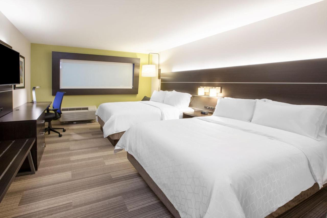 Holiday Inn Express & Suites Dyersburg By Ihg Exterior foto