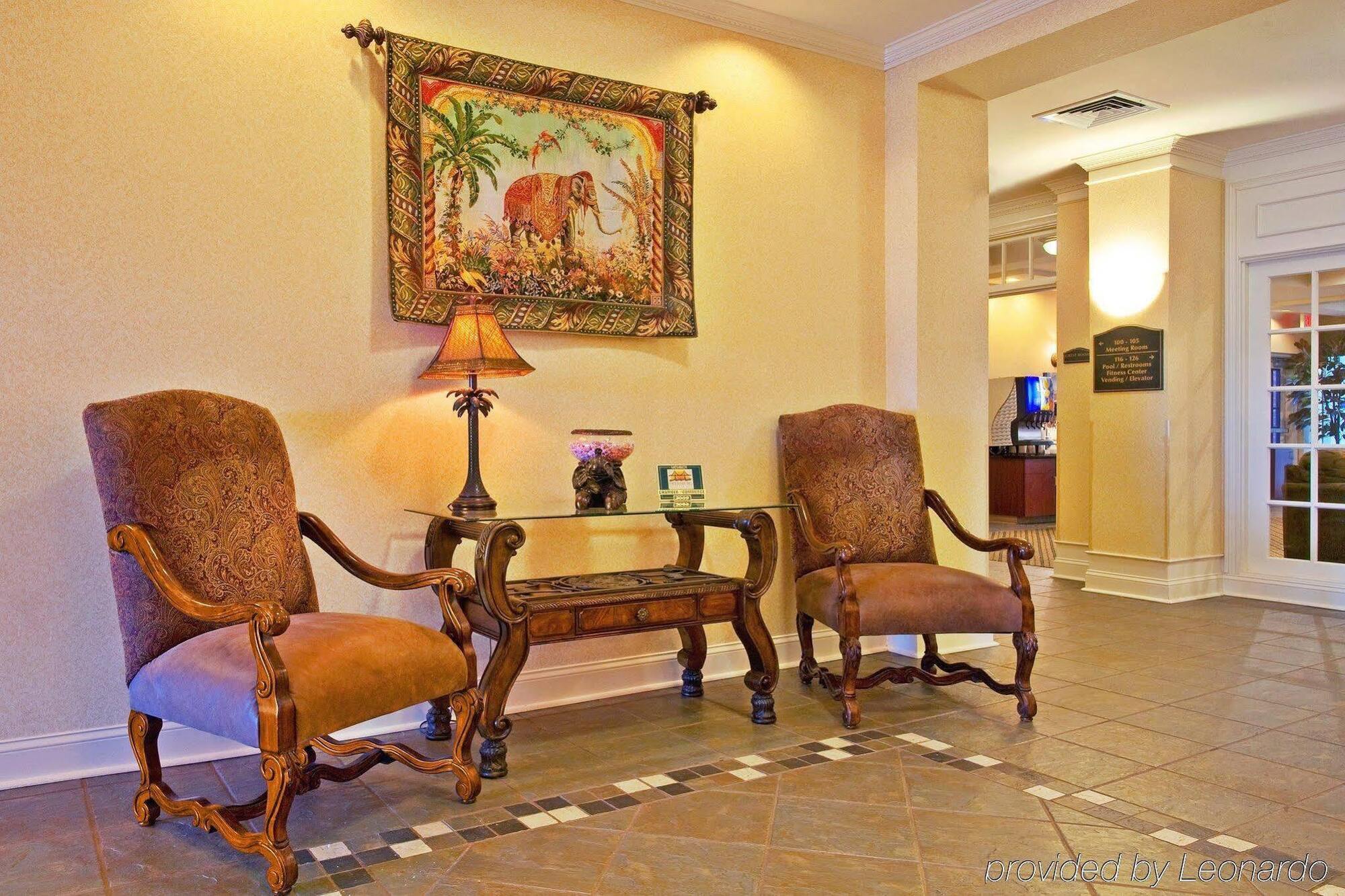 Holiday Inn Express & Suites Dyersburg By Ihg Exterior foto